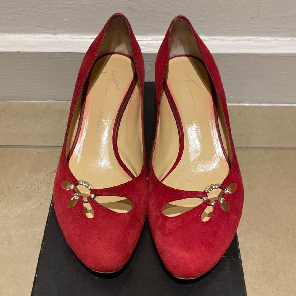 Giuseppe Zanotti Red Suede Kitten Heel Sz 36.5 (6.5)